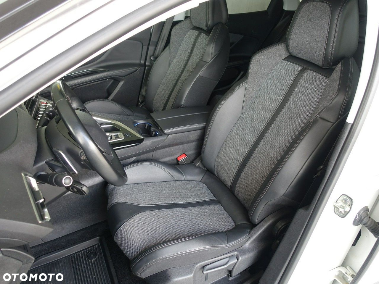 Peugeot 3008 - 15