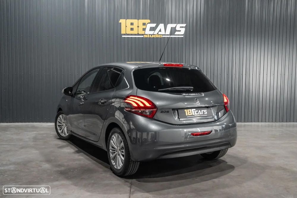 Peugeot 208 - 49