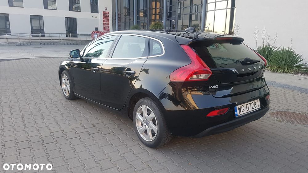 Volvo V40 D2 Base - 13