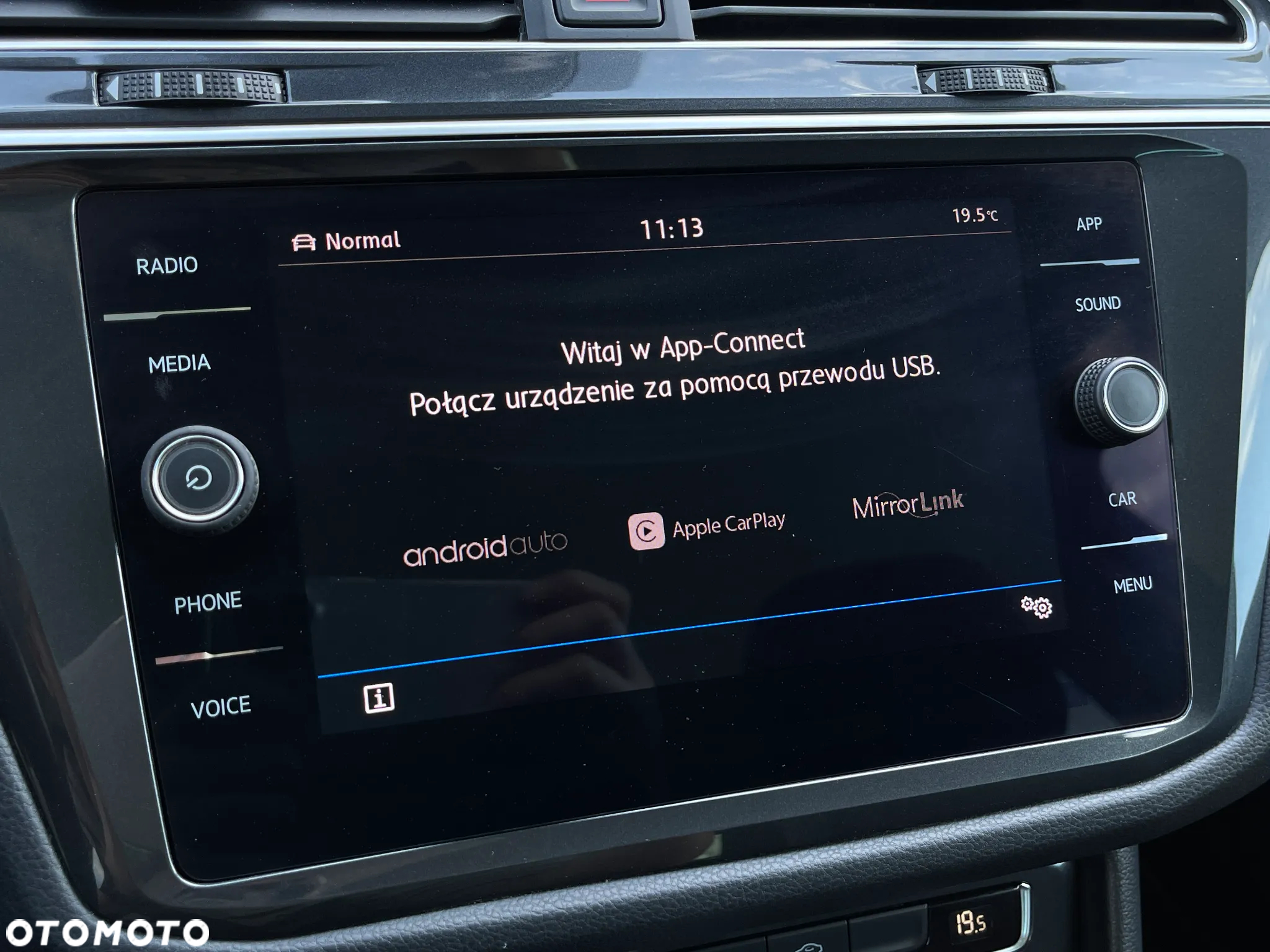 Volkswagen Tiguan 2.0 TDI SCR 4MOTION DSG R-Line - 34