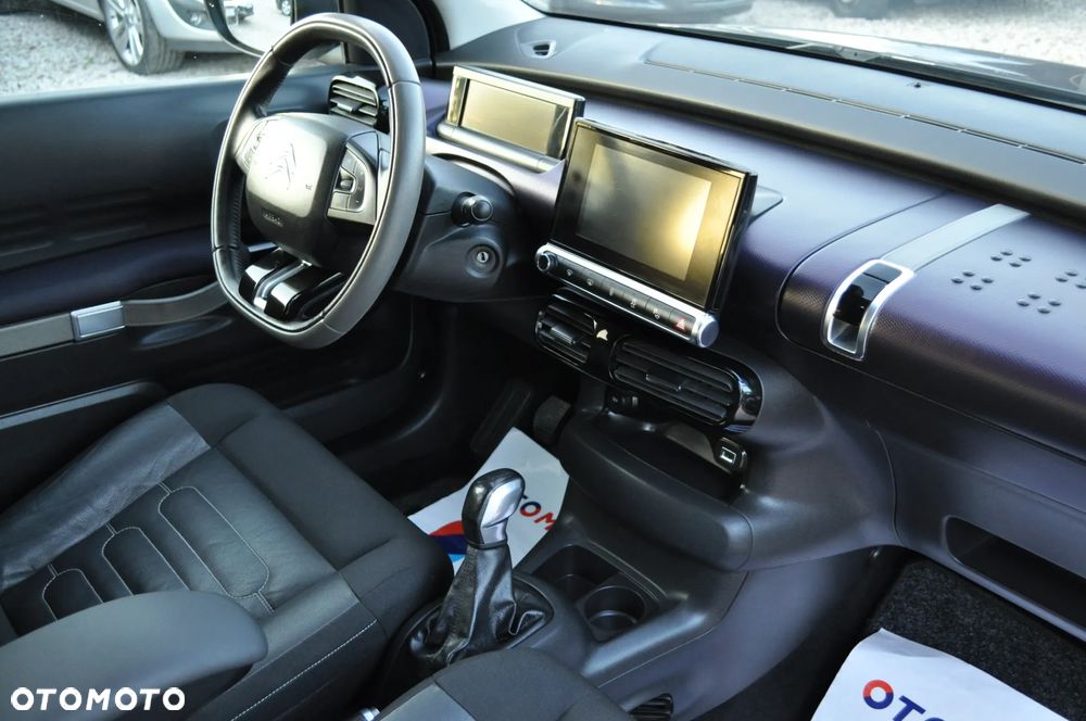 Citroën C4 Cactus 1.2 PureTech Shine S&S - 16