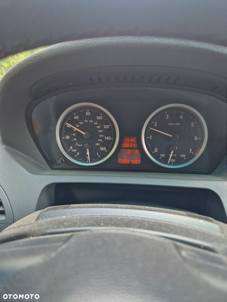 BMW Seria 6 645 Ci - 25
