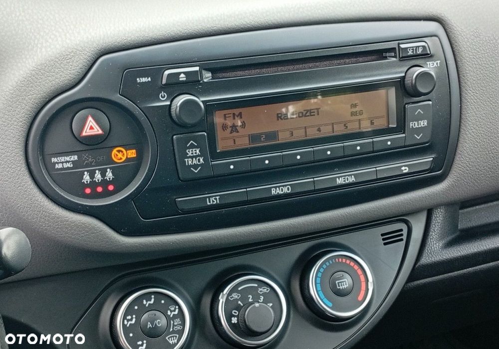 Toyota Yaris - 21