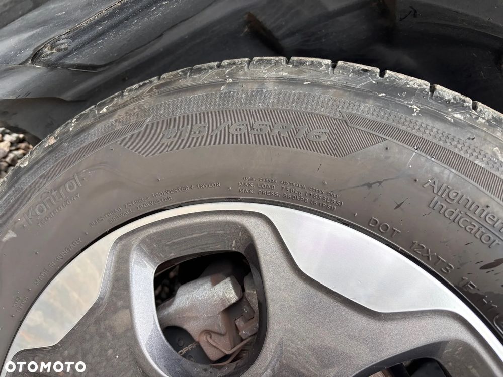 Jeep Renegade 1.4 MultiAir DSG Longitude - 17