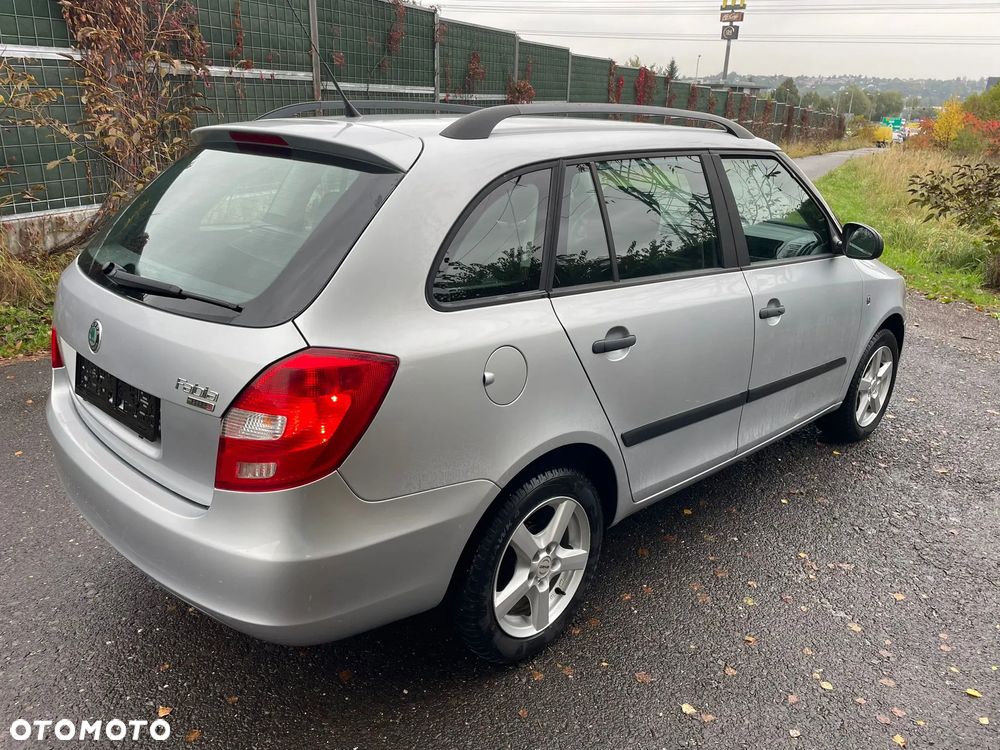 Skoda Fabia 1.2 12V Ambiente - 5
