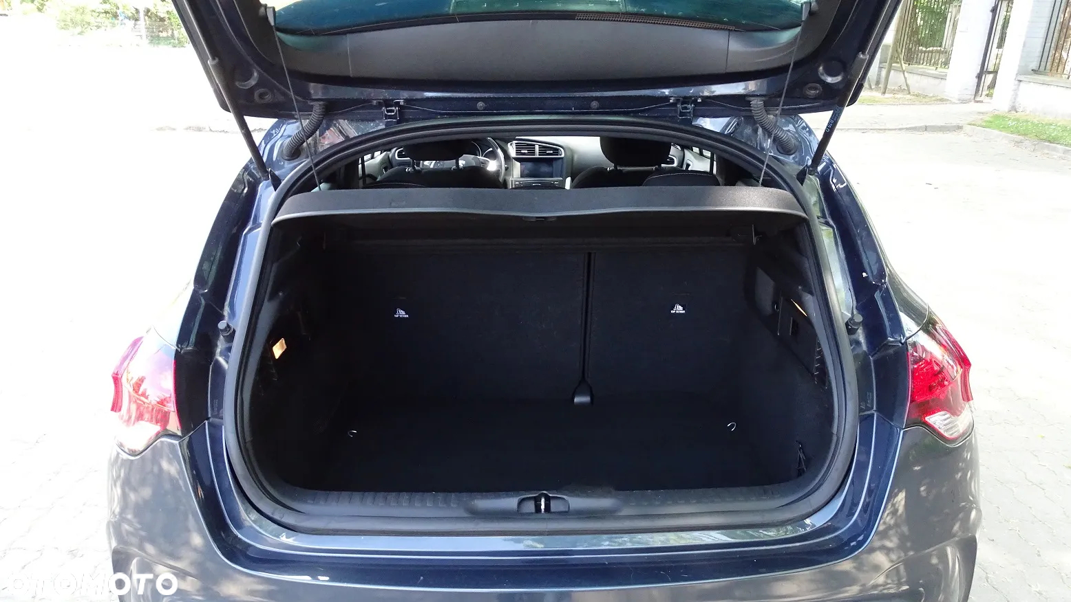 Citroën DS4 e-HDi 115 Chic - 9