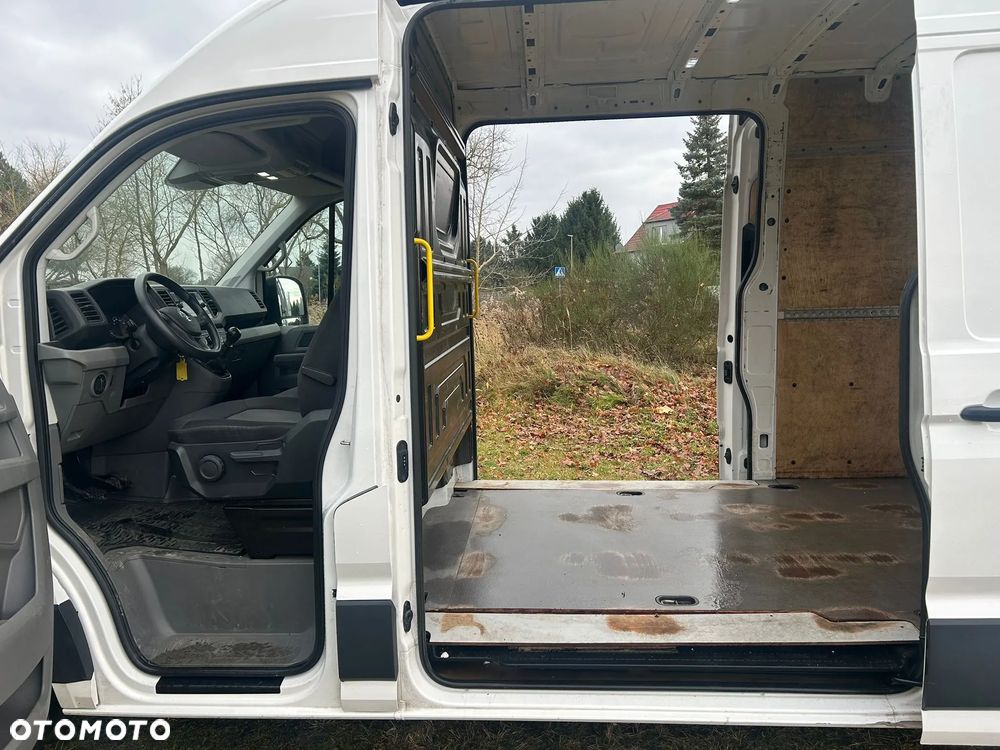 Volkswagen Crafter - 12