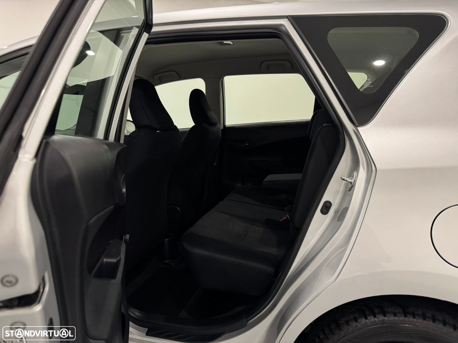 Toyota Verso-S 1.4 D-4D Comfort+AC - 32