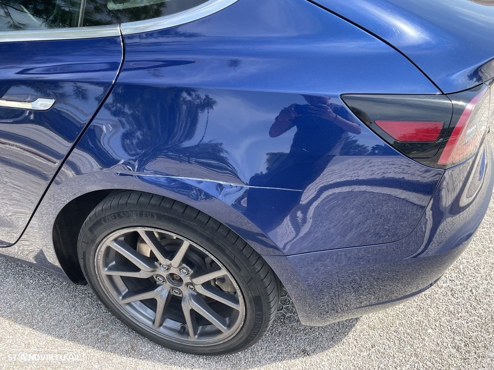 Tesla Model 3 Long Range AWD Dual Motor - 17