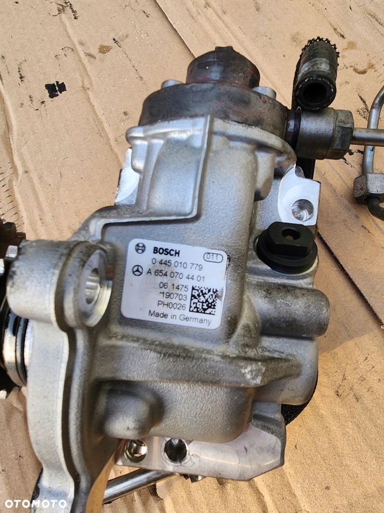 pompa wtryskowa mercedes a6540704401 - 4