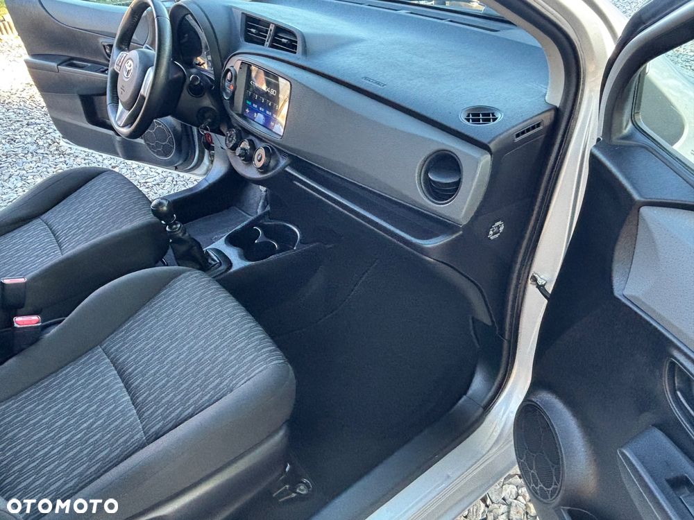 Toyota Yaris 1.4 D-4D Comfort - 31
