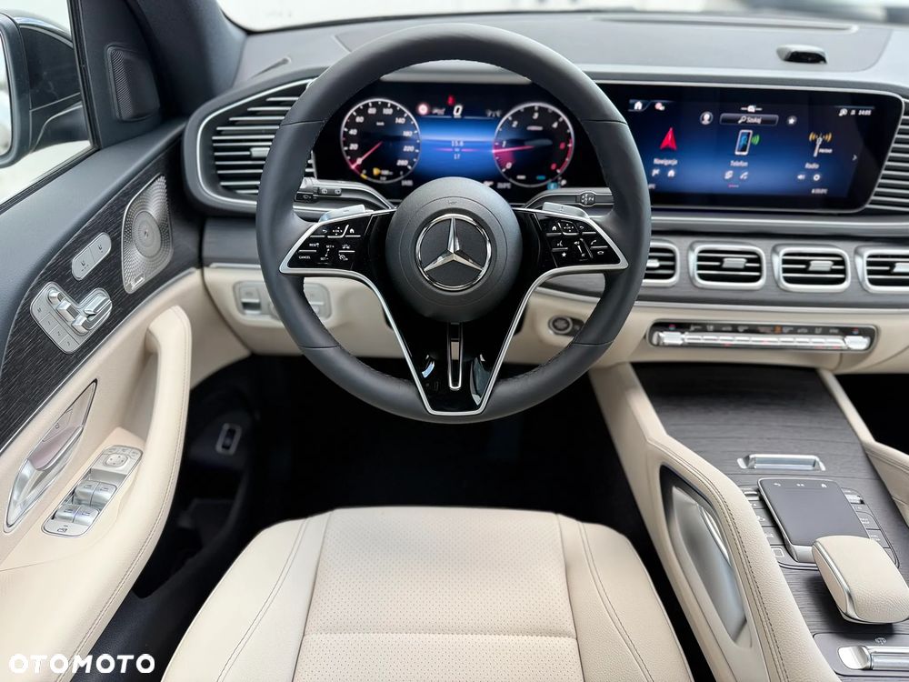 Mercedes-Benz GLE - 14