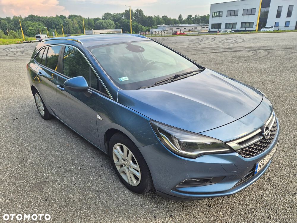 Opel Astra 1.6 CDTI DPF ecoFLEX TourerStart/Stop Selection - 1