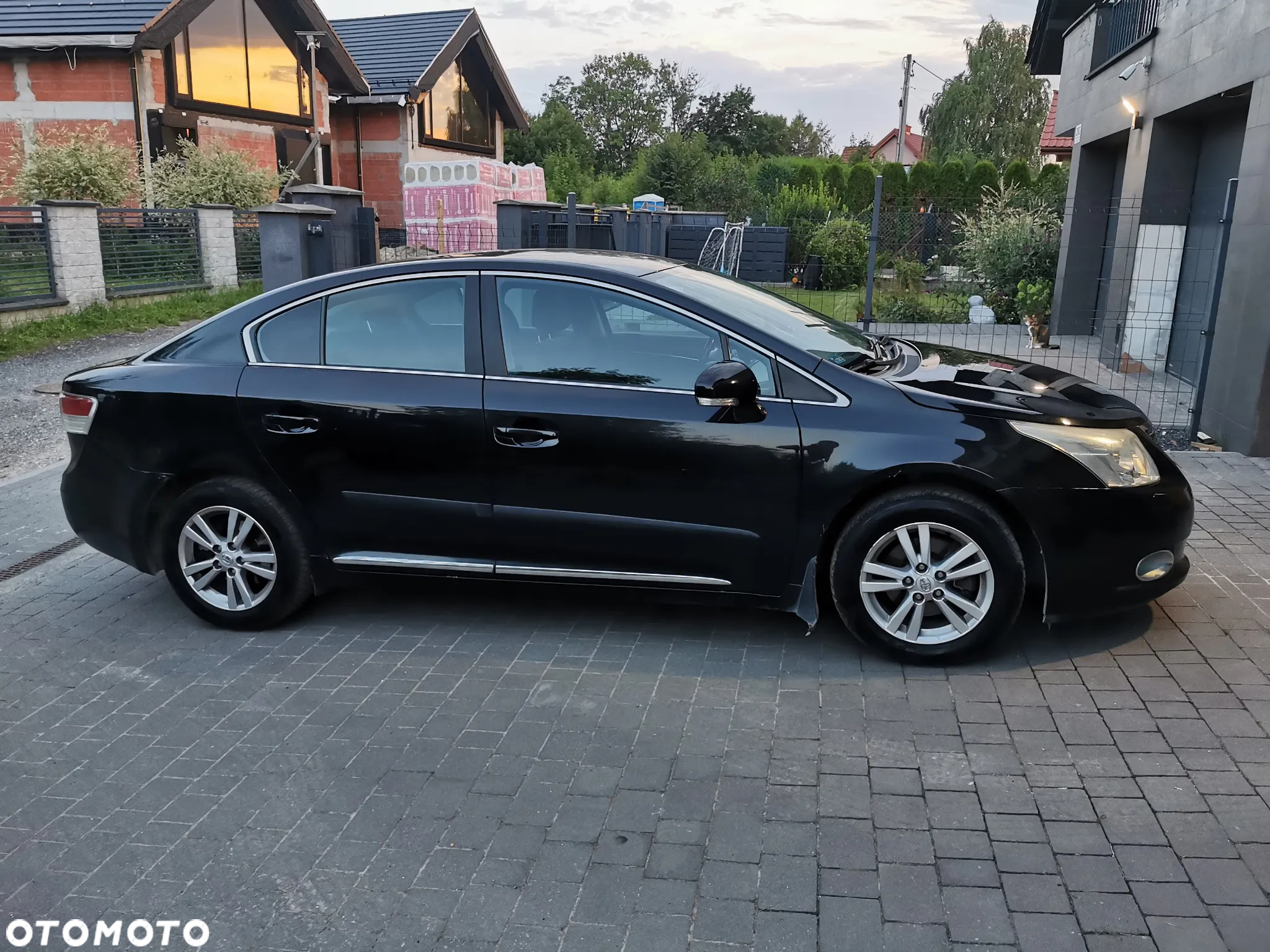 Toyota Avensis 1.8 Luna - 2