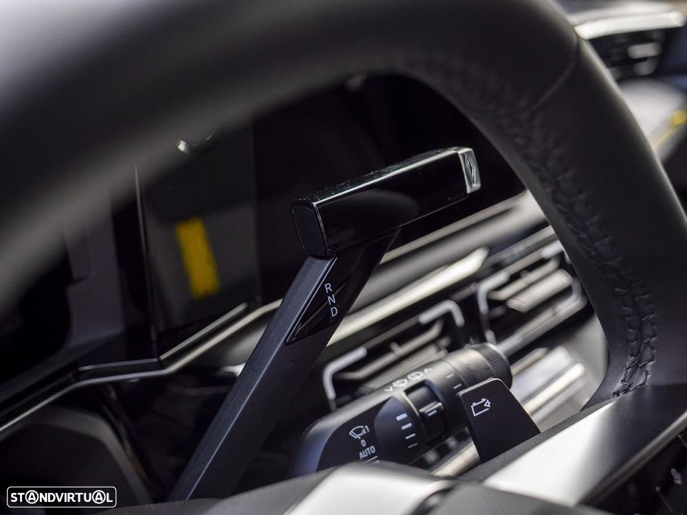 Renault 4 E-Tech 52 kWh Iconic Autonomia Conforto - 31