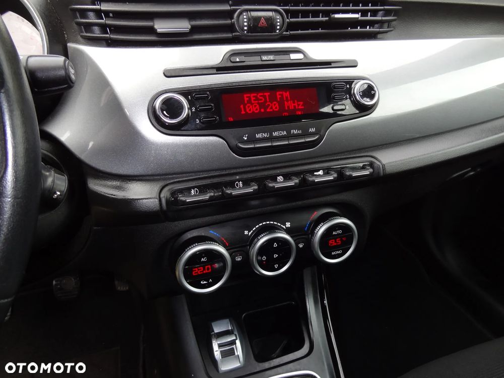 Alfa Romeo Giulietta 1.4 TB 16V Impression - 11