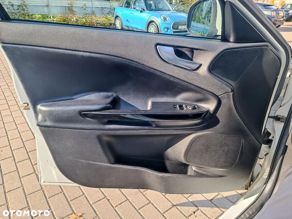 Alfa Romeo Giulietta 2.0 JTDM 16V - 21