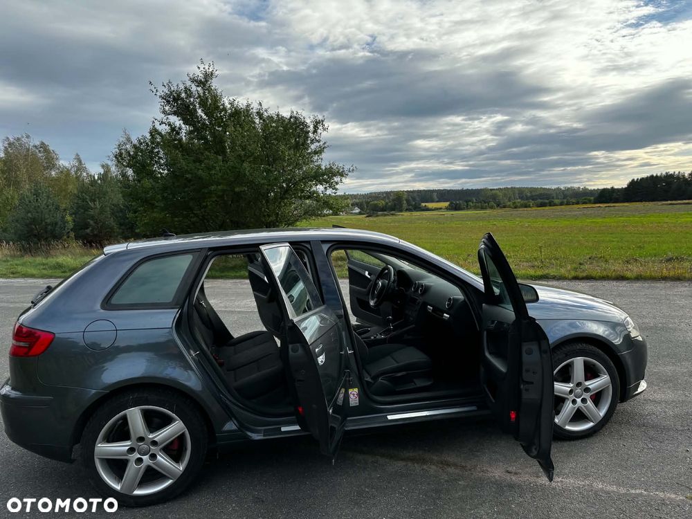 Audi A3 Sportback 2.0 TDI DPF Ambiente - 9