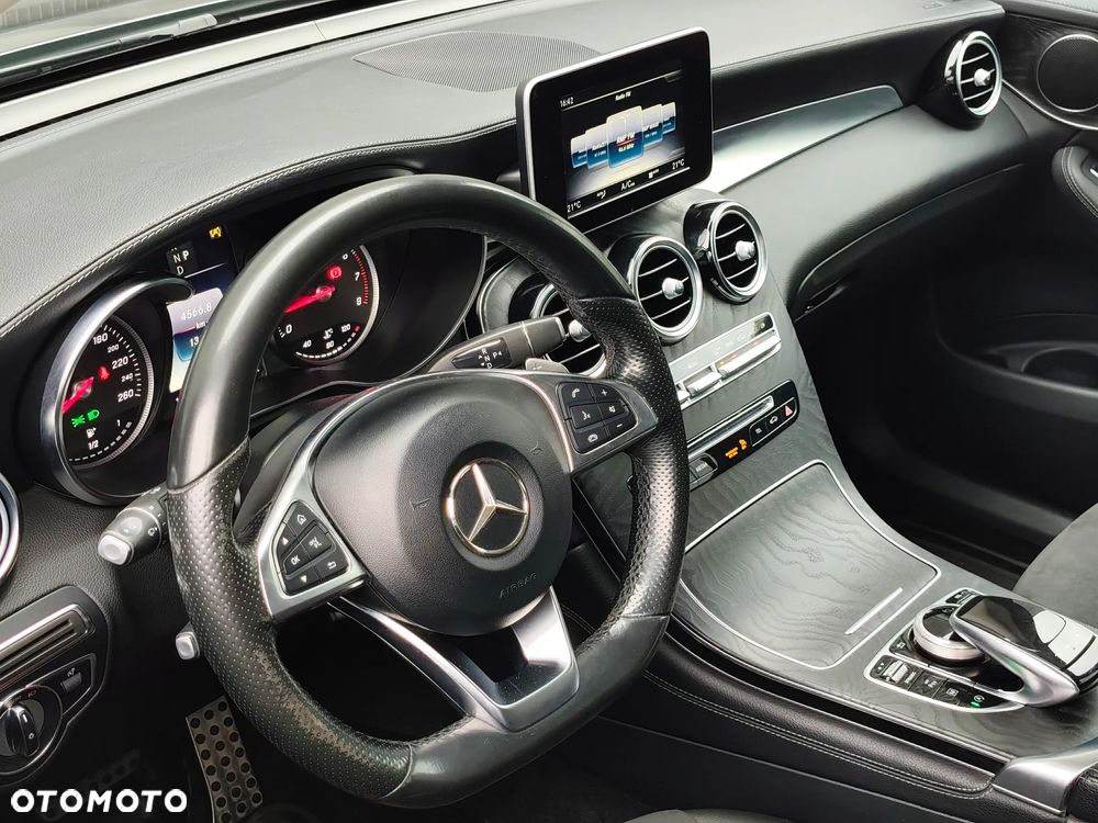 Mercedes-Benz GLC 250 4-Matic - 35