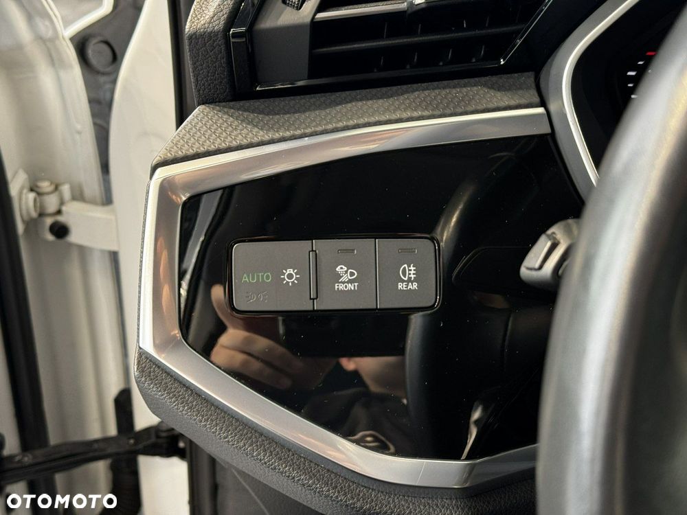 Audi Q3 Sportback - 19