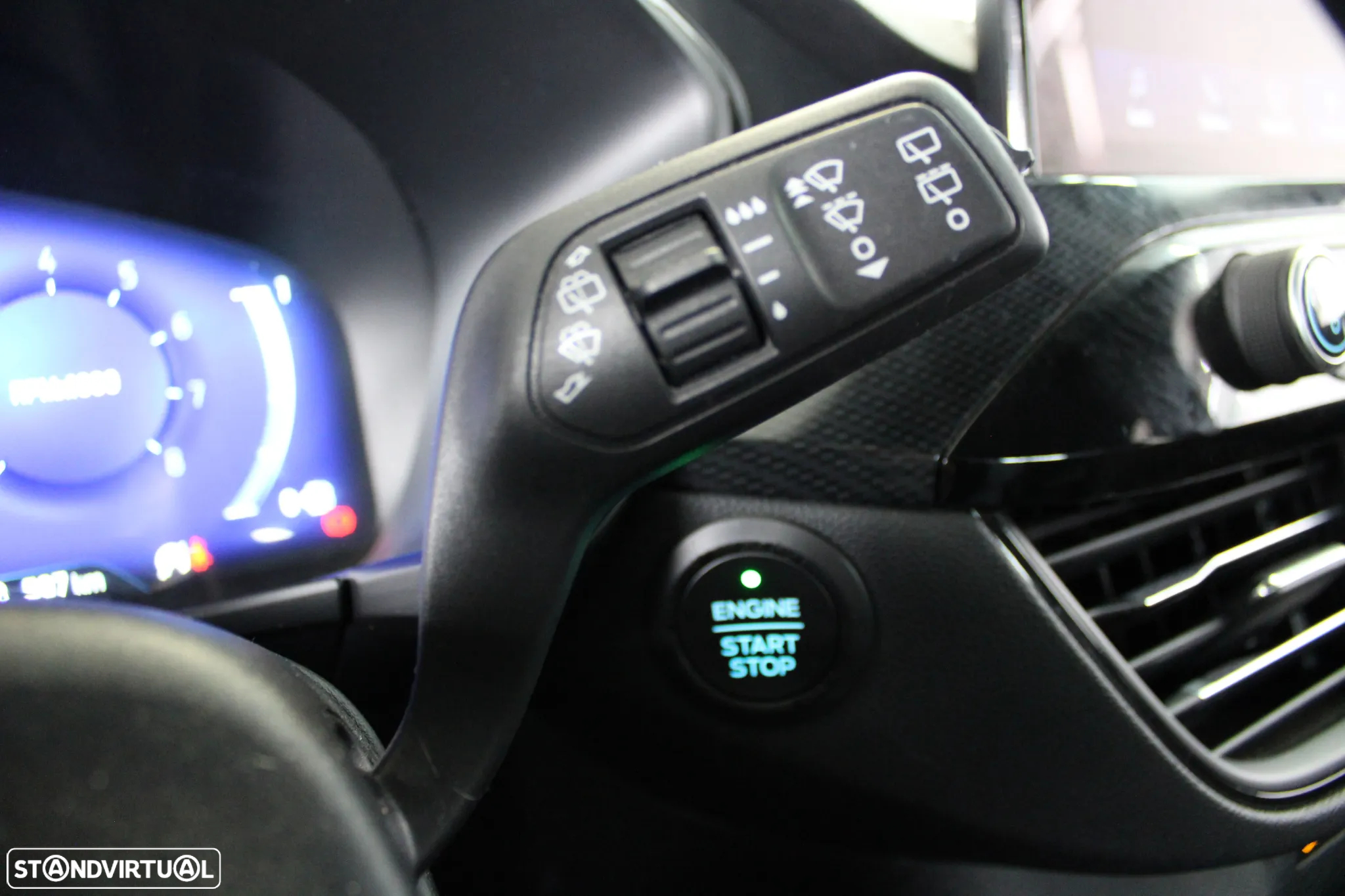 Ford Kuga 1.5 EcoBoost ST-Line - 19