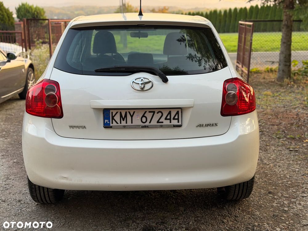 Toyota Auris 1.6 MultiMode Life+ - 8