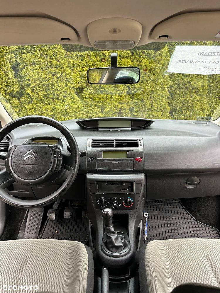 Citroën C4 1.6 16V VTR - 10
