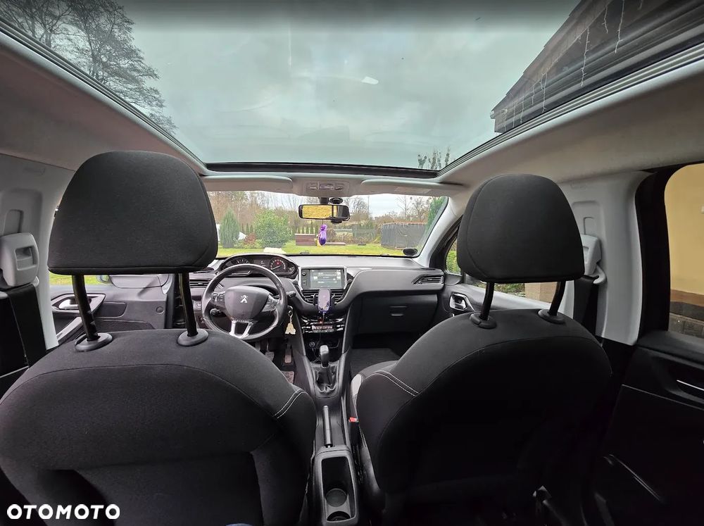 Peugeot 208 Blue-HDi 100 Stop&Start Allure - 11