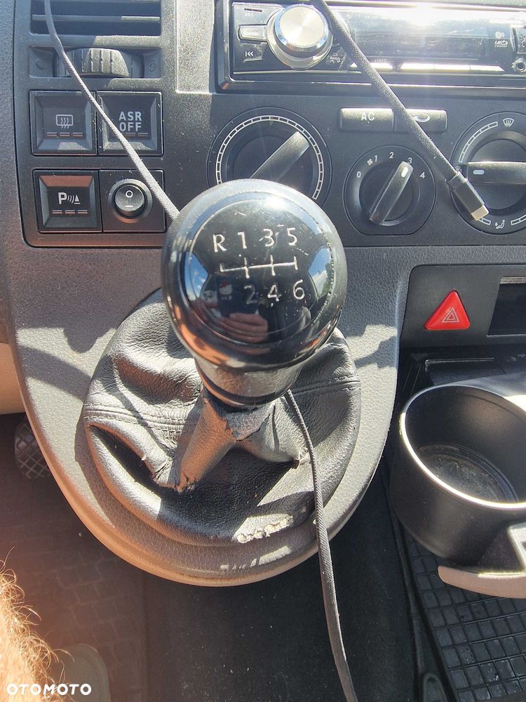 Volkswagen Transporter - 5