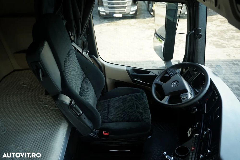 Mercedes-Benz ACTROS 2551 / 6X2 CORTINĂ / RIDICATIVĂ / PUNTE RIDICATIVĂ / DIRECȚIE / PODEA REZISTENTĂ - 28