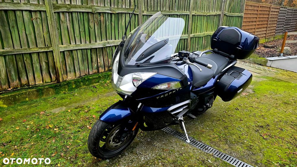 Triumph Trophy - 3