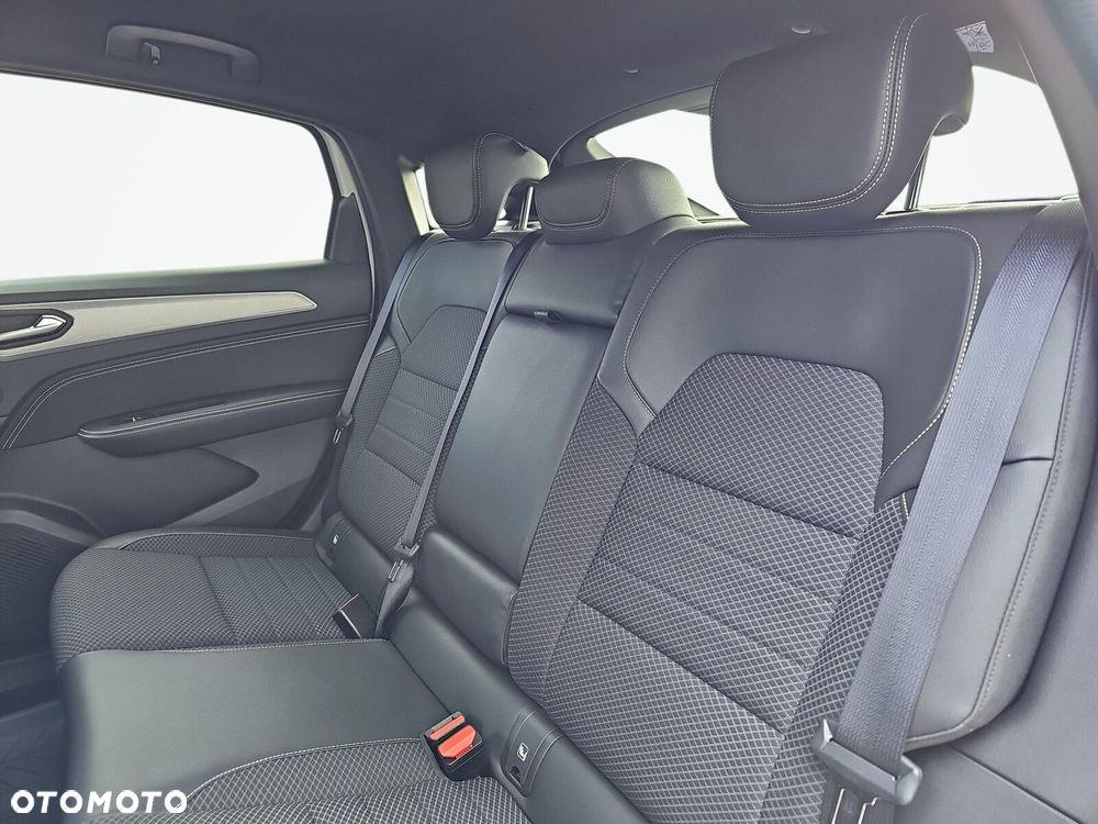 Renault Arkana TCe Mild Hybrid 140 EDC Techno - 15