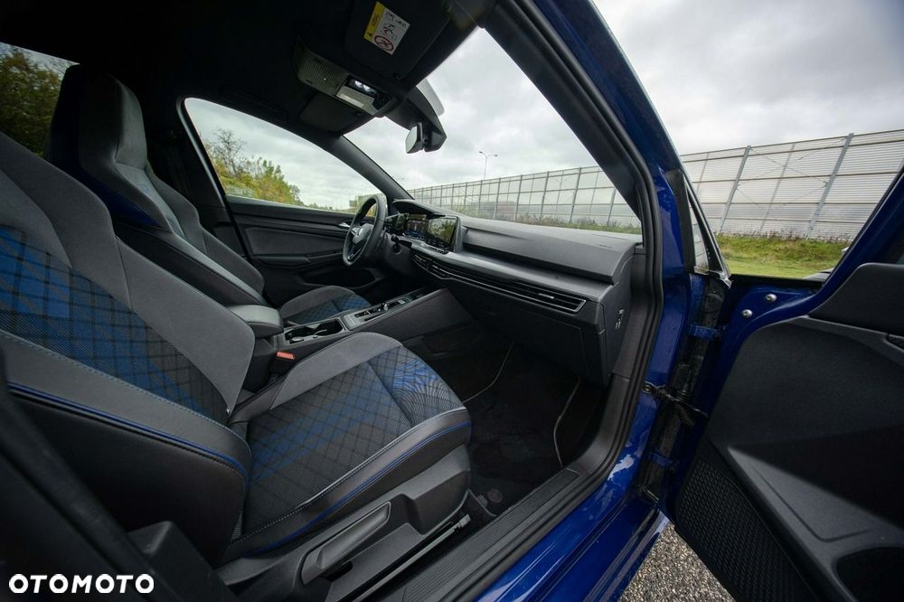 Volkswagen Golf 2.0 TSI 4Motion R DSG - 24