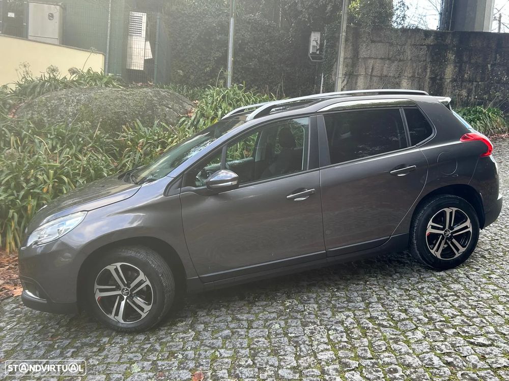 Peugeot 2008 1.6 BlueHDi Allure - 4