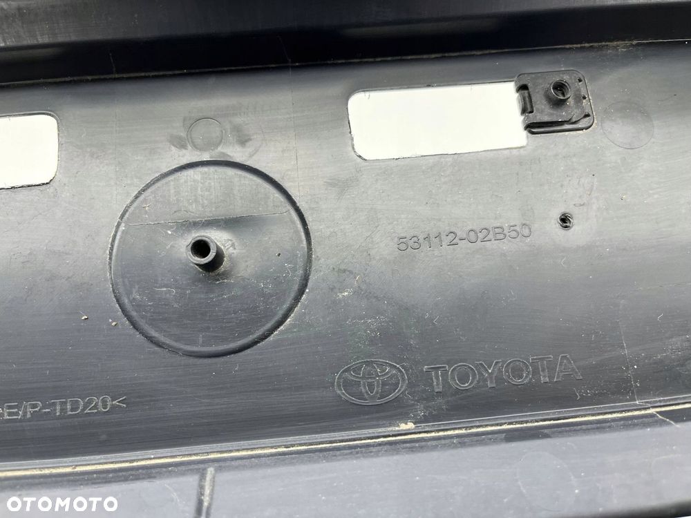 TOYOTA COROLLA E21 ATRAPA GRILL ZDERZAKA PRZÓD 53112-02B50 - 10