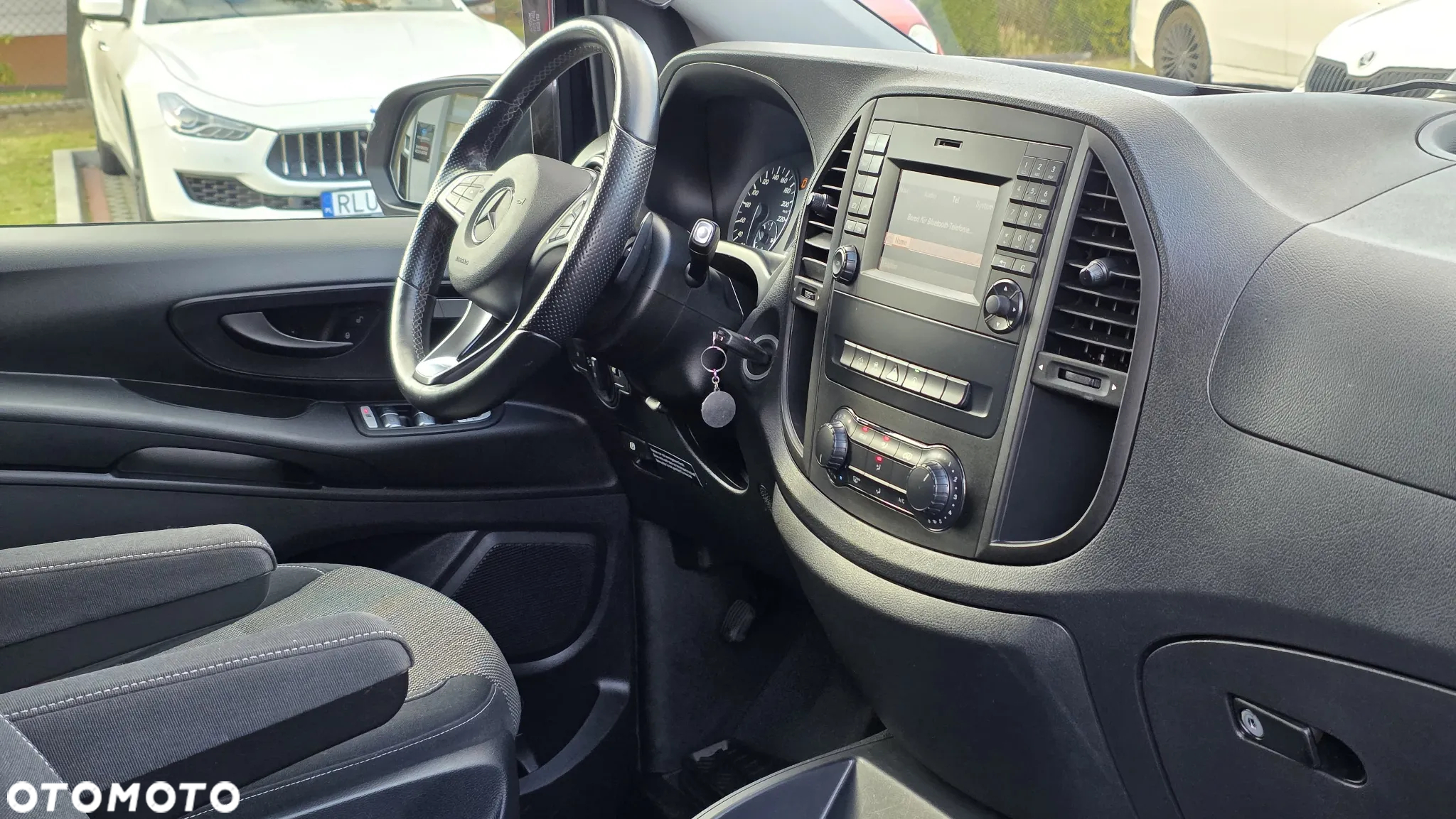 Mercedes-Benz Vito - 11