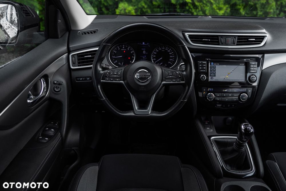 Nissan Qashqai 1.2 DIG-T N-Connecta - 20