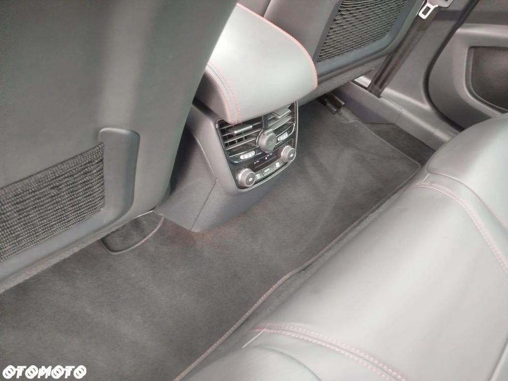 Peugeot 508 BlueHDi 180 EAT6 Stop&Start GT - 33