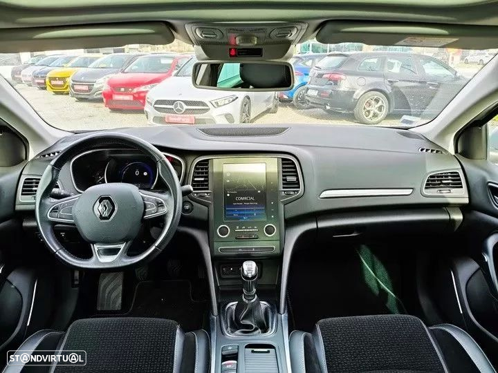 Renault Mégane Grand Coupe 1.3 TCe Limited - 3