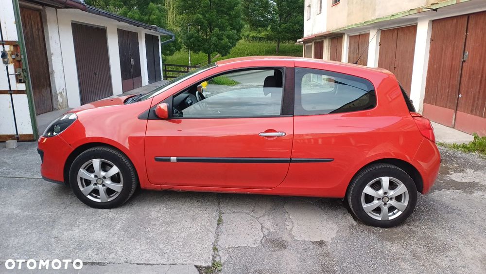 Renault Clio 1.2 16V Dynamique - 3