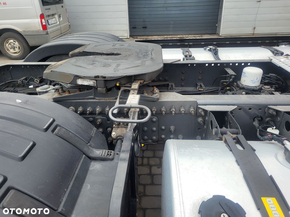 Volvo FH 460 / STANDARD / XXL / i SAVE / EURO 6/ GLOBETROTTER/ / AUTOMAT/SERVIS /2019/ KAMERA/ SKÓRY/ XENON /PERFEKCYJNY STAN / ZABUDOWY  MIĘDZYOSIOWE/ - 11