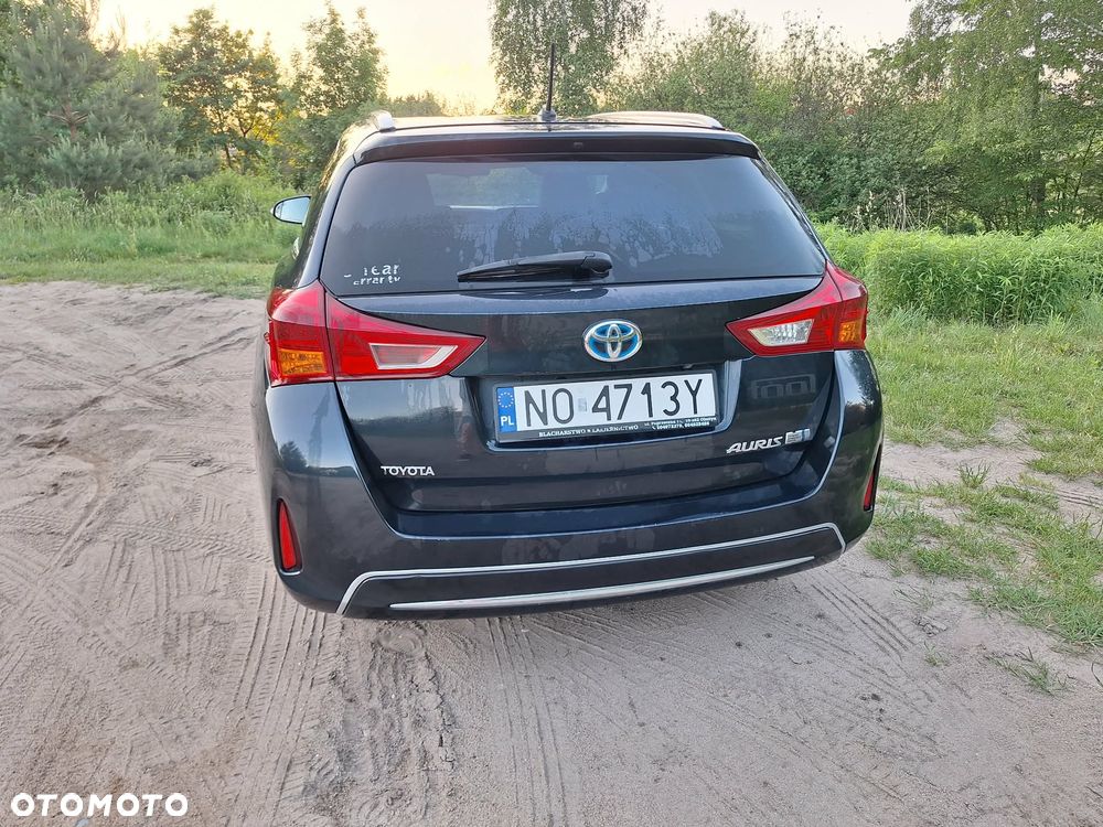 Toyota Auris 1.8 HSD Luna - 6