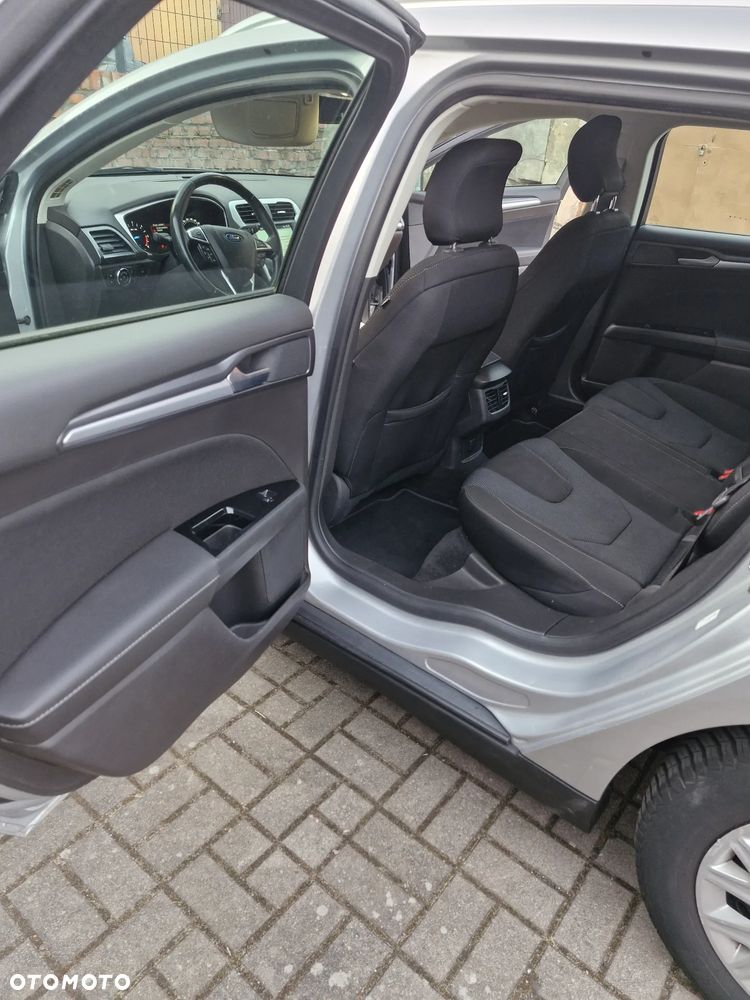 Ford Mondeo 2.0 TDCi Titanium PowerShift - 20