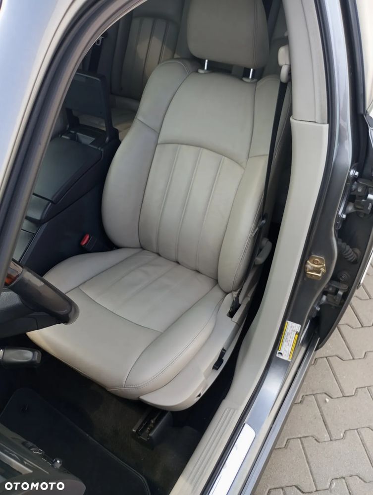 Chrysler 300C Touring 3.0 CRD DPF Automatik - 13
