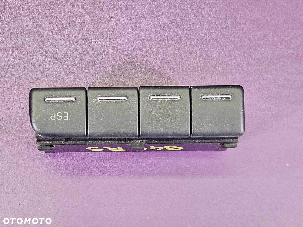 Panel Przycisk Włacznik Wyłącznik ESP Kontrolka Airbag Poduszek Zaślepka UK Angielskie Audi A4 B6 B7 - 5