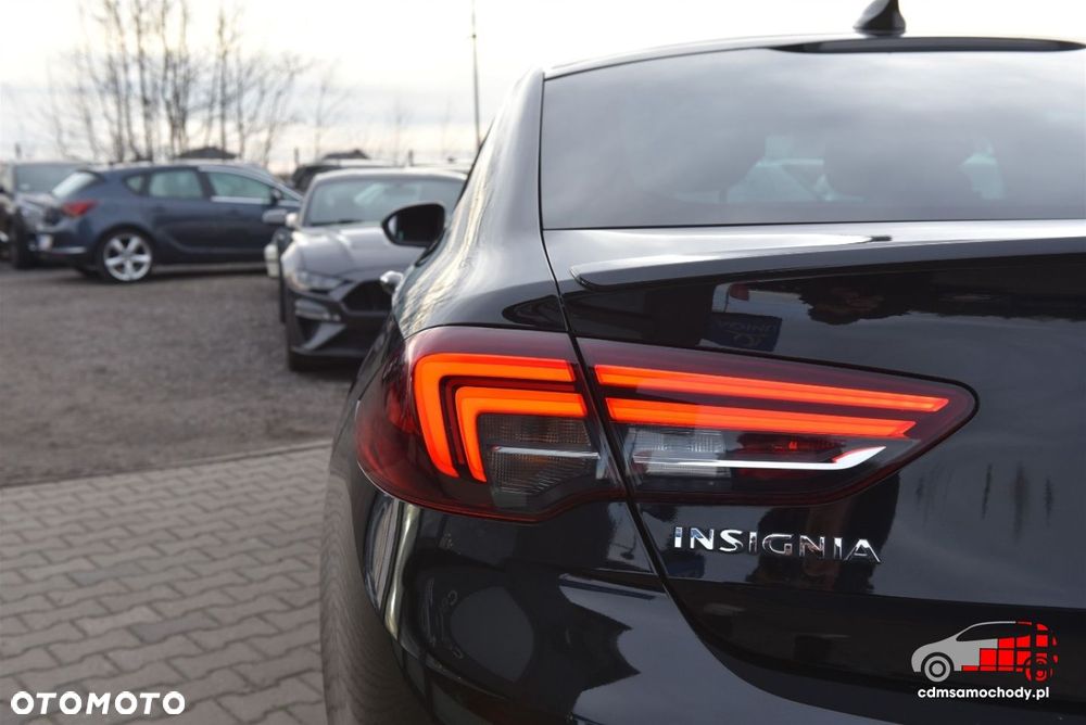 Opel Insignia - 16