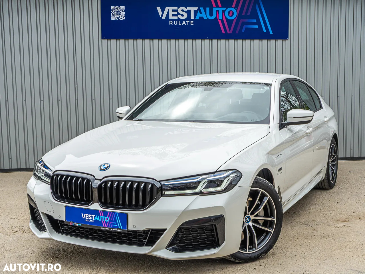 BMW Seria 5 530e Aut. M Sport Edition - 2