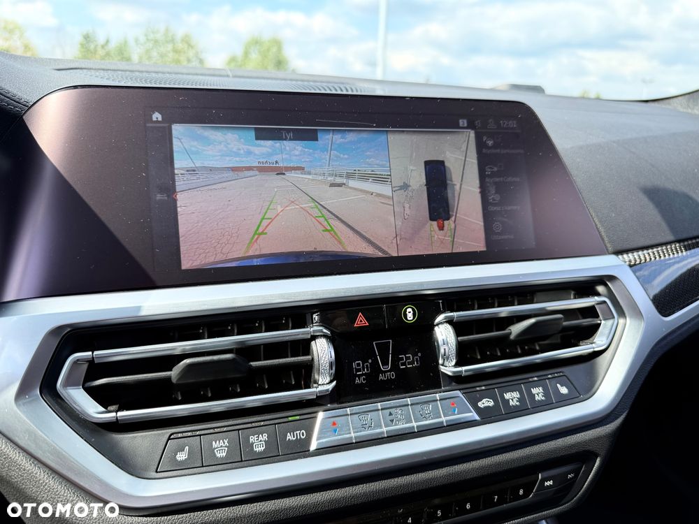 BMW Seria 3 M340i xDrive sport - 23