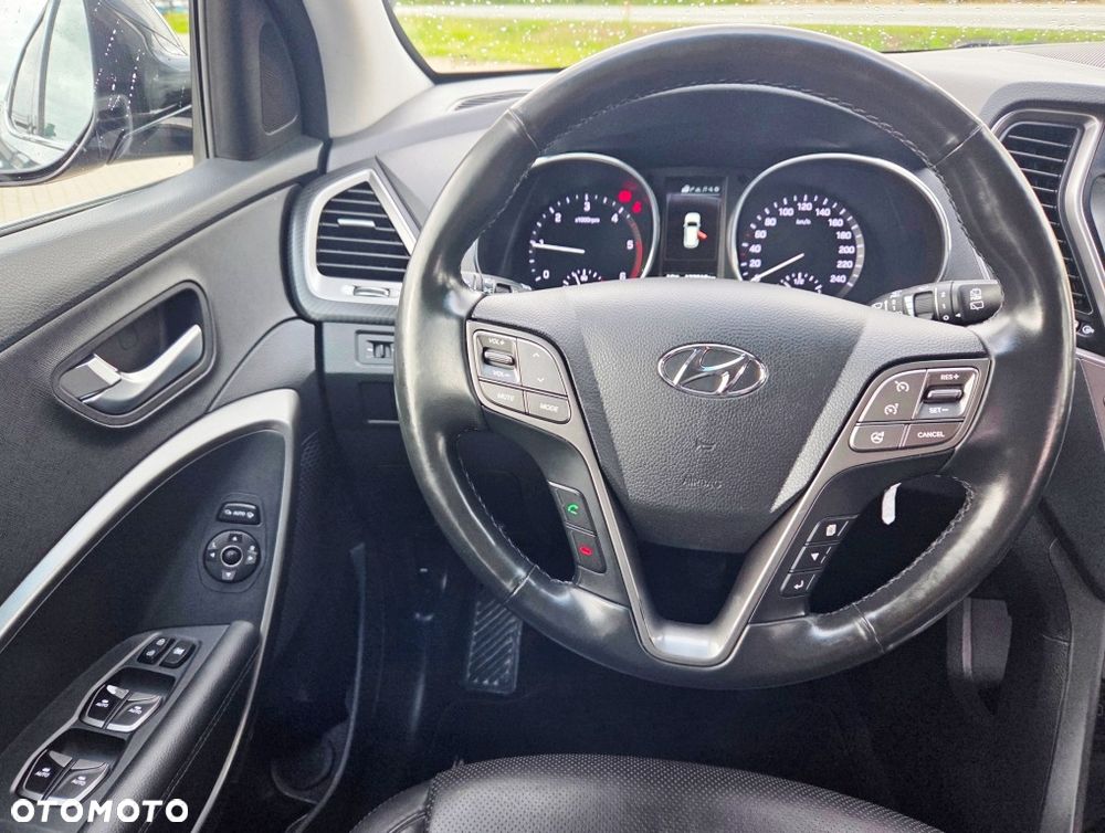 Hyundai Santa Fe 2.0 CRDi 2WD Premium - 37