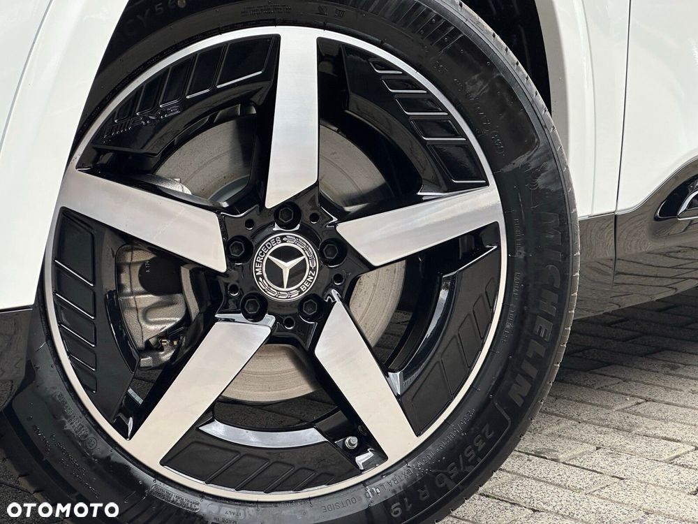 Mercedes-Benz GLB 220 mHEV 4-Matic 8G-eDCT - 9